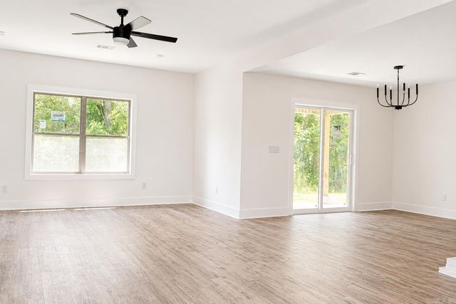 5400 Lotus St., Jonesboro, AR 72404