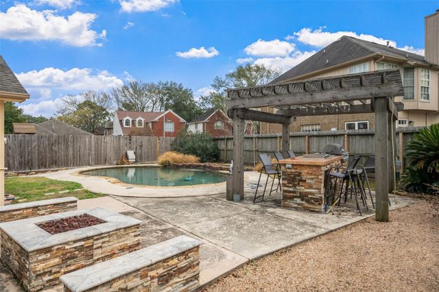 12311 Exbury Court, Tomball, TX 77377