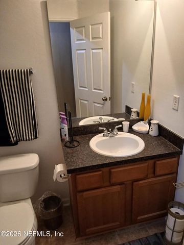 6389 PINEWOOD HILLS Drive, Jacksonville, FL 32218