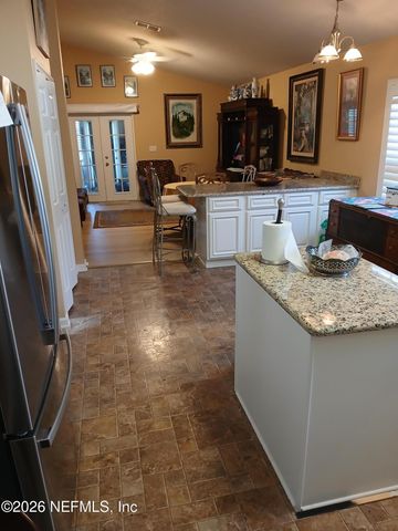 6389 PINEWOOD HILLS Drive, Jacksonville, FL 32218