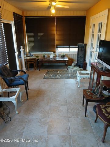 6389 PINEWOOD HILLS Drive, Jacksonville, FL 32218