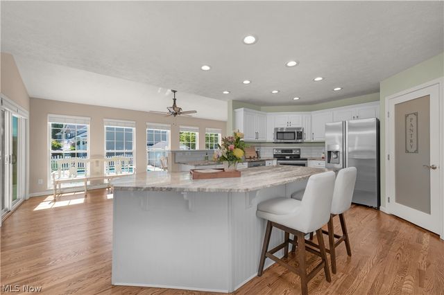 6901 Buck Horn Boulevard, Lorain, OH 44053