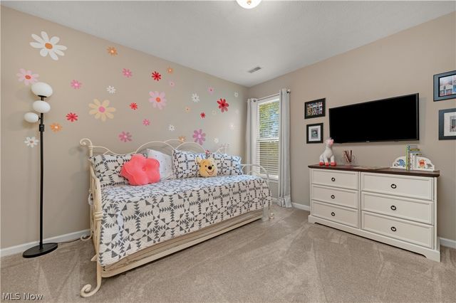 6901 Buck Horn Boulevard, Lorain, OH 44053