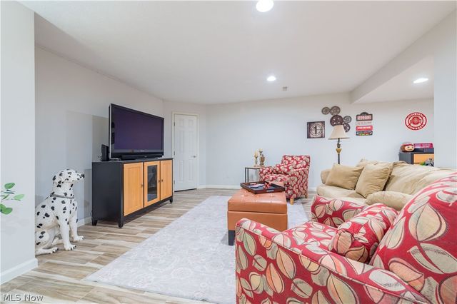 6901 Buck Horn Boulevard, Lorain, OH 44053
