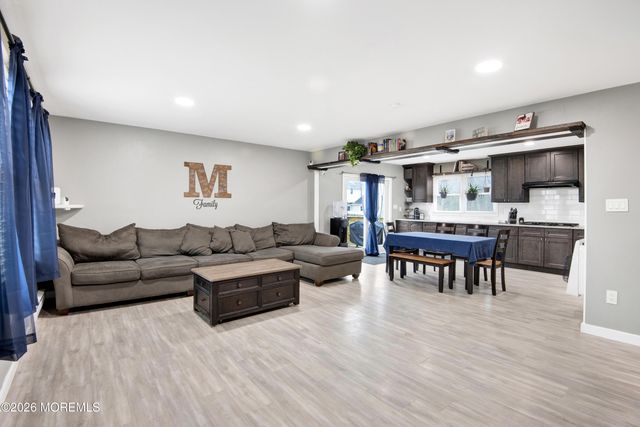 627 Tappan Street, Forked River, NJ 08731