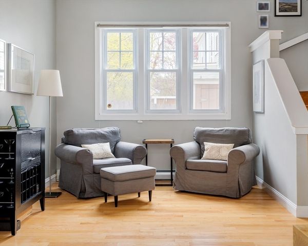 13 Hubbard Street B, Boston, MA 02130