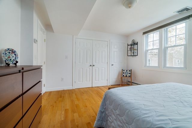 13 Hubbard Street B, Boston, MA 02130