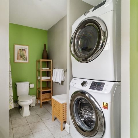 13 Hubbard Street B, Boston, MA 02130