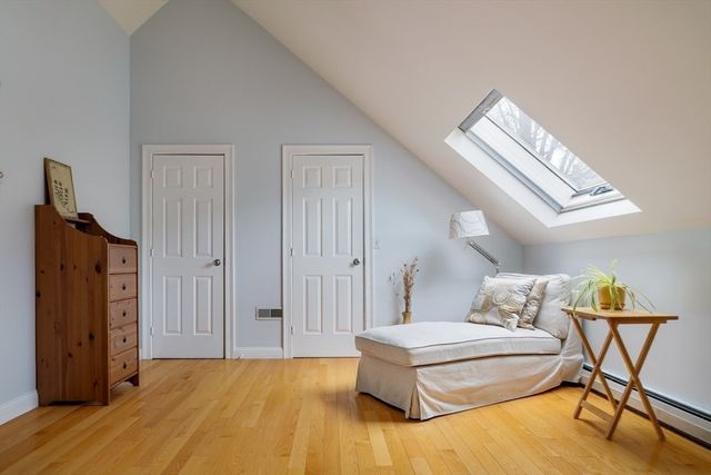 13 Hubbard Street B, Boston, MA 02130