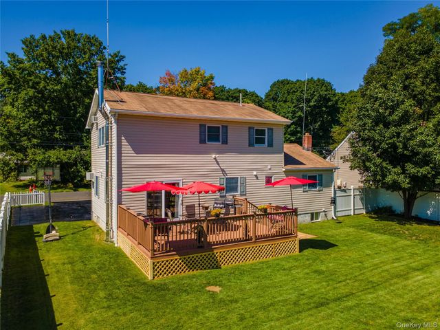 38 Elk Road, Hopewell Junction, NY 12533