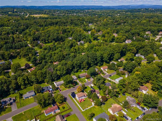 38 Elk Road, Hopewell Junction, NY 12533