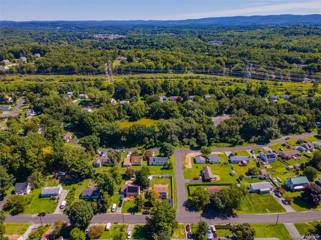 38 Elk Road, Hopewell Junction, NY 12533