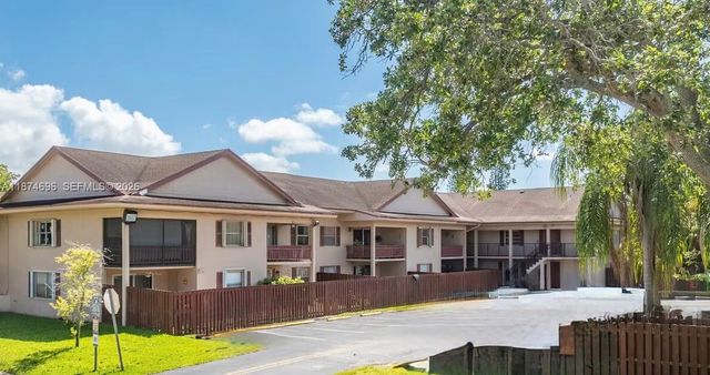 11295 SW 88th Street M109, Miami, FL 33176