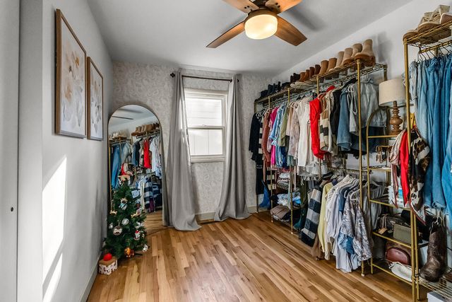 2463 S Westwood Avenue, Springfield, MO 65807