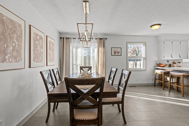 2463 S Westwood Avenue, Springfield, MO 65807