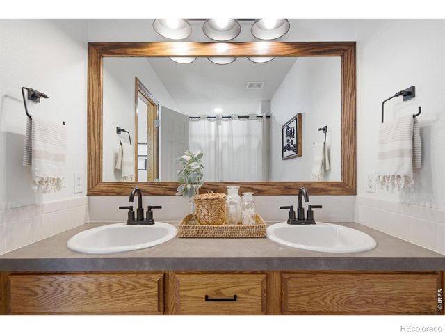 314 Sloan Drive, Johnstown, CO 80534