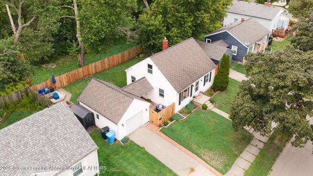 2014 Devonshire Avenue, Lansing, MI 48910
