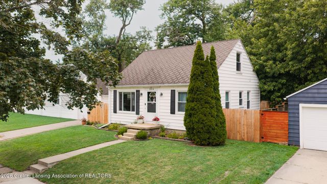2014 Devonshire Avenue, Lansing, MI 48910