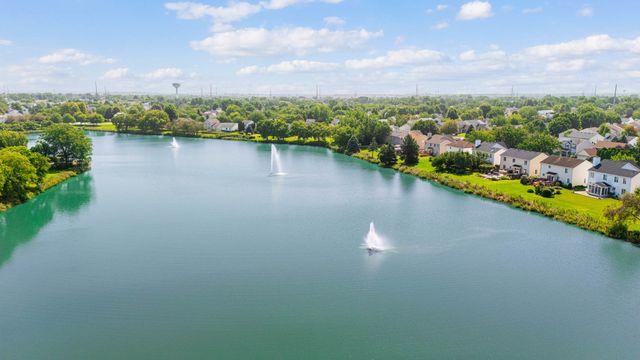 14053 S Lakeridge Drive, Plainfield, IL 60544