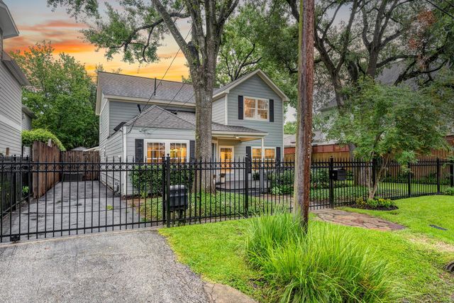 2120 Gostick Street, Houston, TX 77008