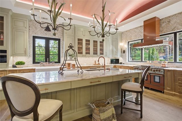 226 Long Ridge Road, Sunset, SC 29685