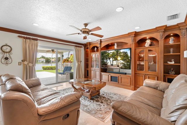 3342 Amsterdam Avenue, Cooper City, FL 33026