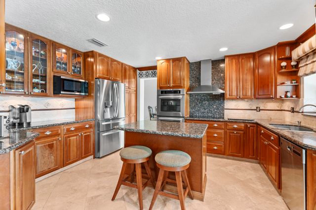 3342 Amsterdam Avenue, Cooper City, FL 33026