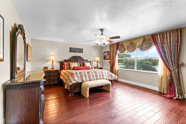 3342 Amsterdam Avenue, Cooper City, FL 33026