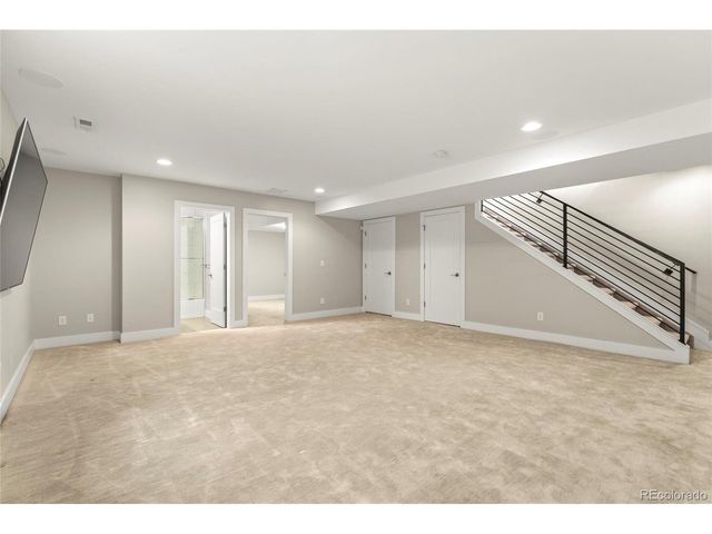 3123 Vallejo St, Denver, CO 80211