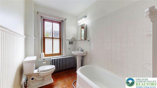 715 High Street, Bethlehem City, PA 18018