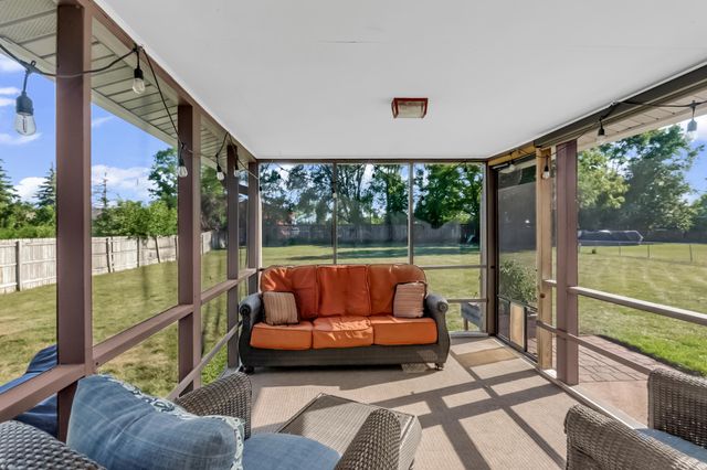 8440 208th Street W, Lakeville, MN 55044