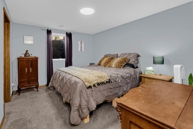8440 208th Street W, Lakeville, MN 55044