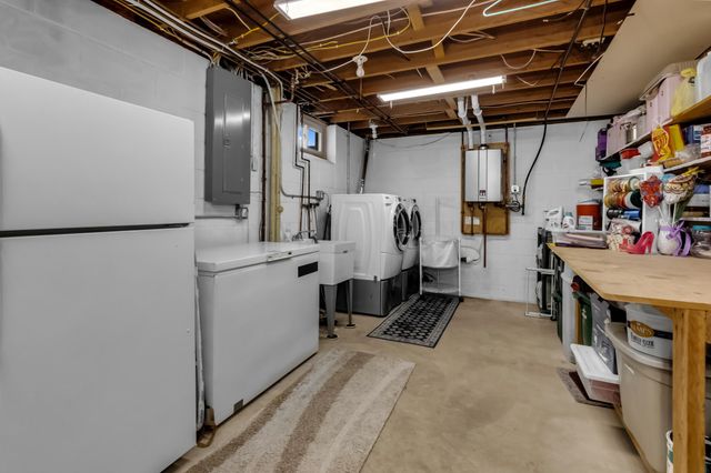 8440 208th Street W, Lakeville, MN 55044
