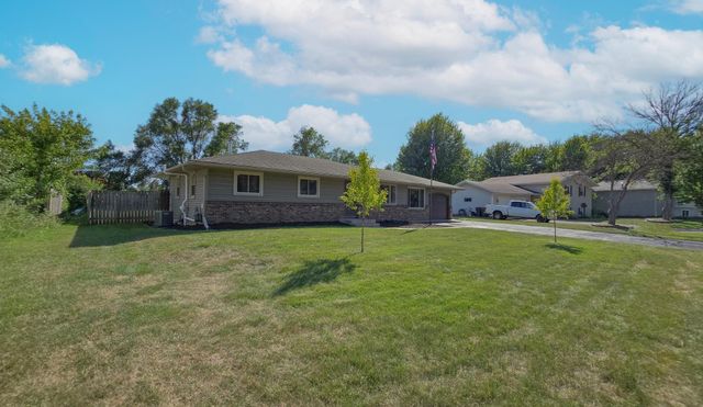8440 208th Street W, Lakeville, MN 55044