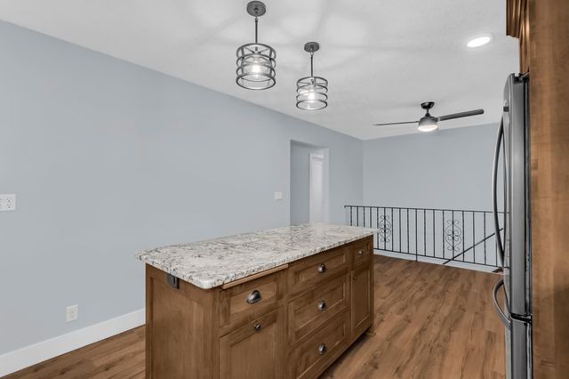 8440 208th Street W, Lakeville, MN 55044