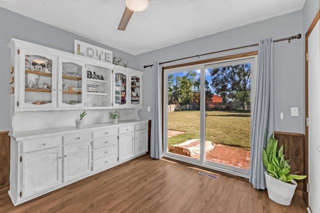8440 208th Street W, Lakeville, MN 55044