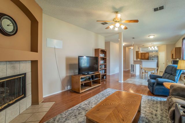 3011 Blacksmith Court, Grand Prairie, TX 75052