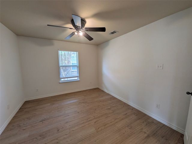 5760 Fountain Flat Drive, Fort Worth, TX 76244