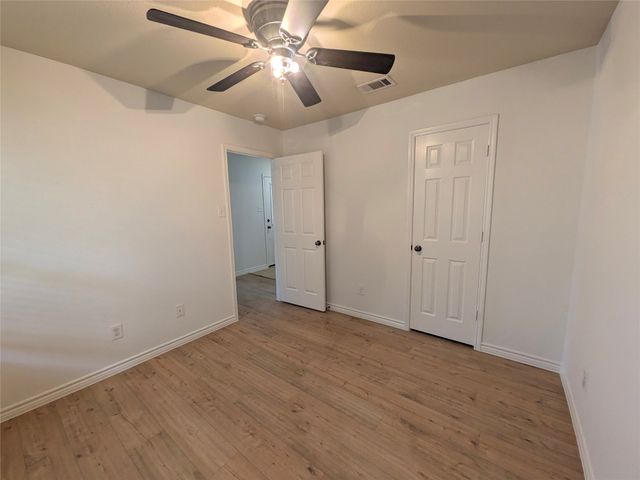5760 Fountain Flat Drive, Fort Worth, TX 76244