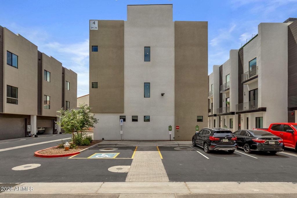 4220 N 32ND Street 34, Phoenix, AZ 85018 — photo 4
