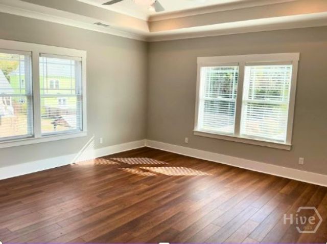 5432 La Roche Avenue, Savannah, GA 31406