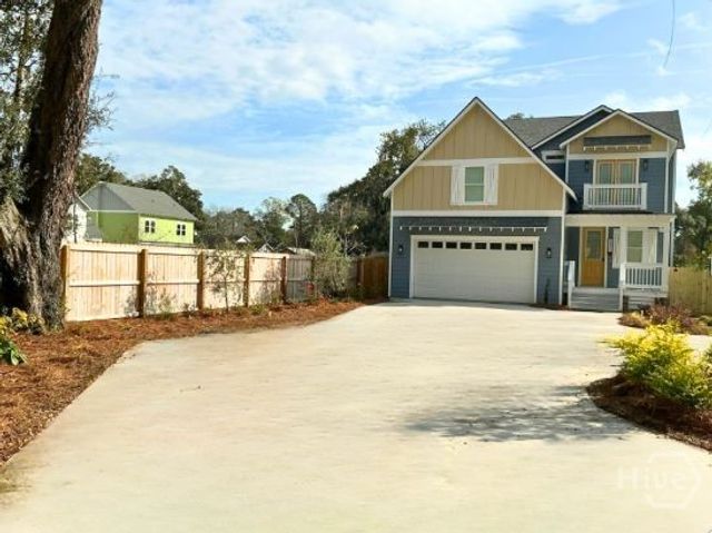 5432 La Roche Avenue, Savannah, GA 31406