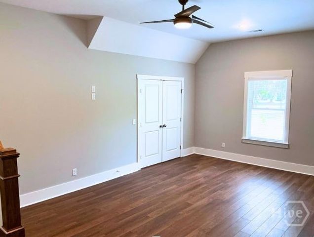 5432 La Roche Avenue, Savannah, GA 31406