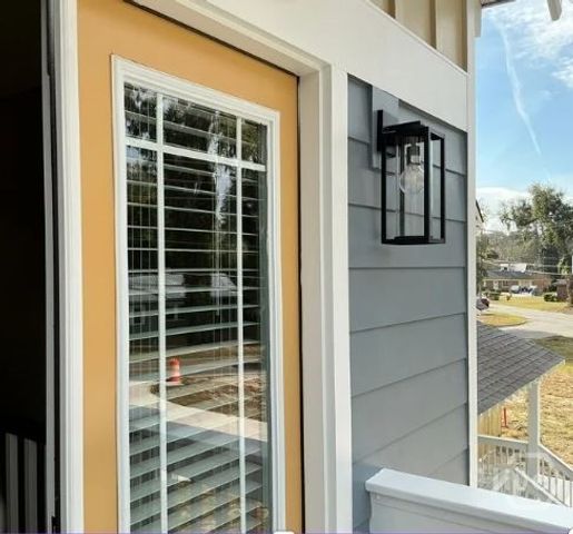 5432 La Roche Avenue, Savannah, GA 31406