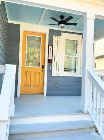 5432 La Roche Avenue, Savannah, GA 31406