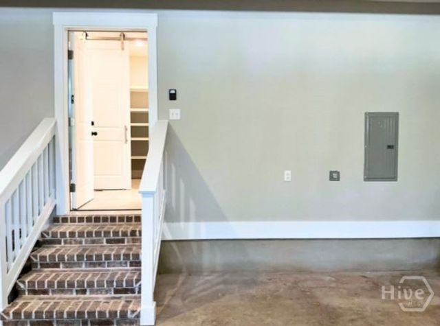 5432 La Roche Avenue, Savannah, GA 31406