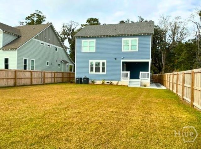 5432 La Roche Avenue, Savannah, GA 31406