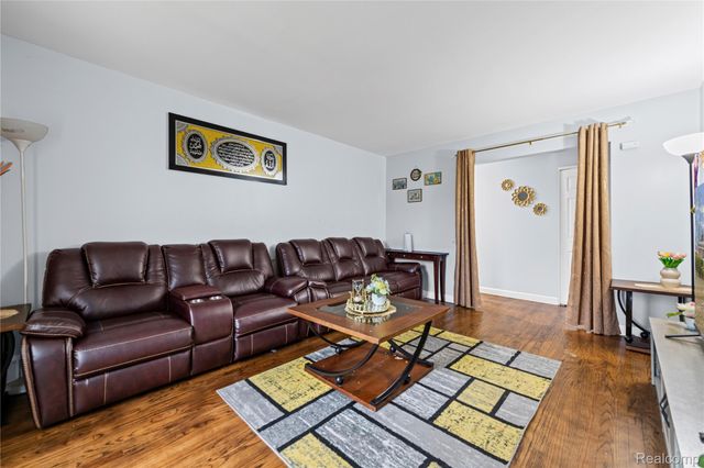 25624 Thomas Drive, Warren, MI 48091