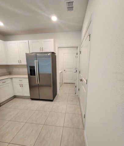 208 ACORN ROAD, Haines City, FL 33844