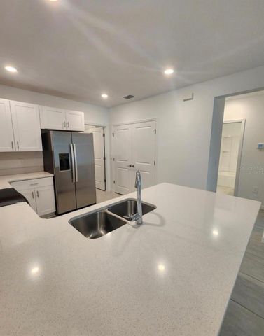 208 ACORN ROAD, Haines City, FL 33844